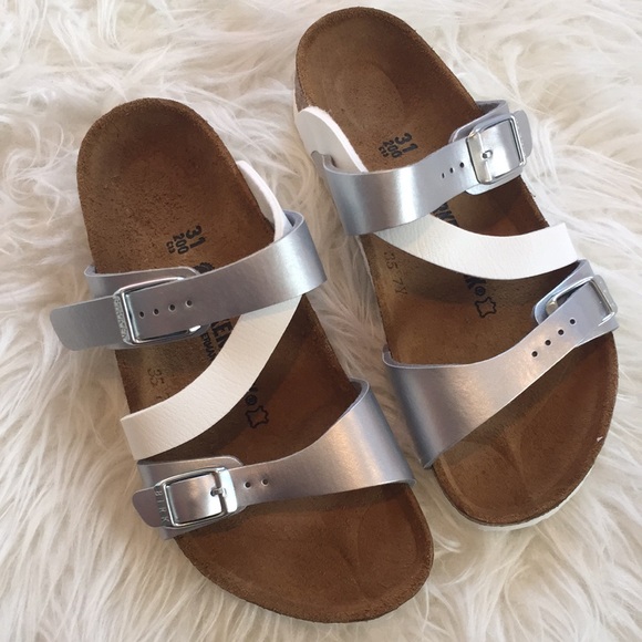 girls narrow sandals